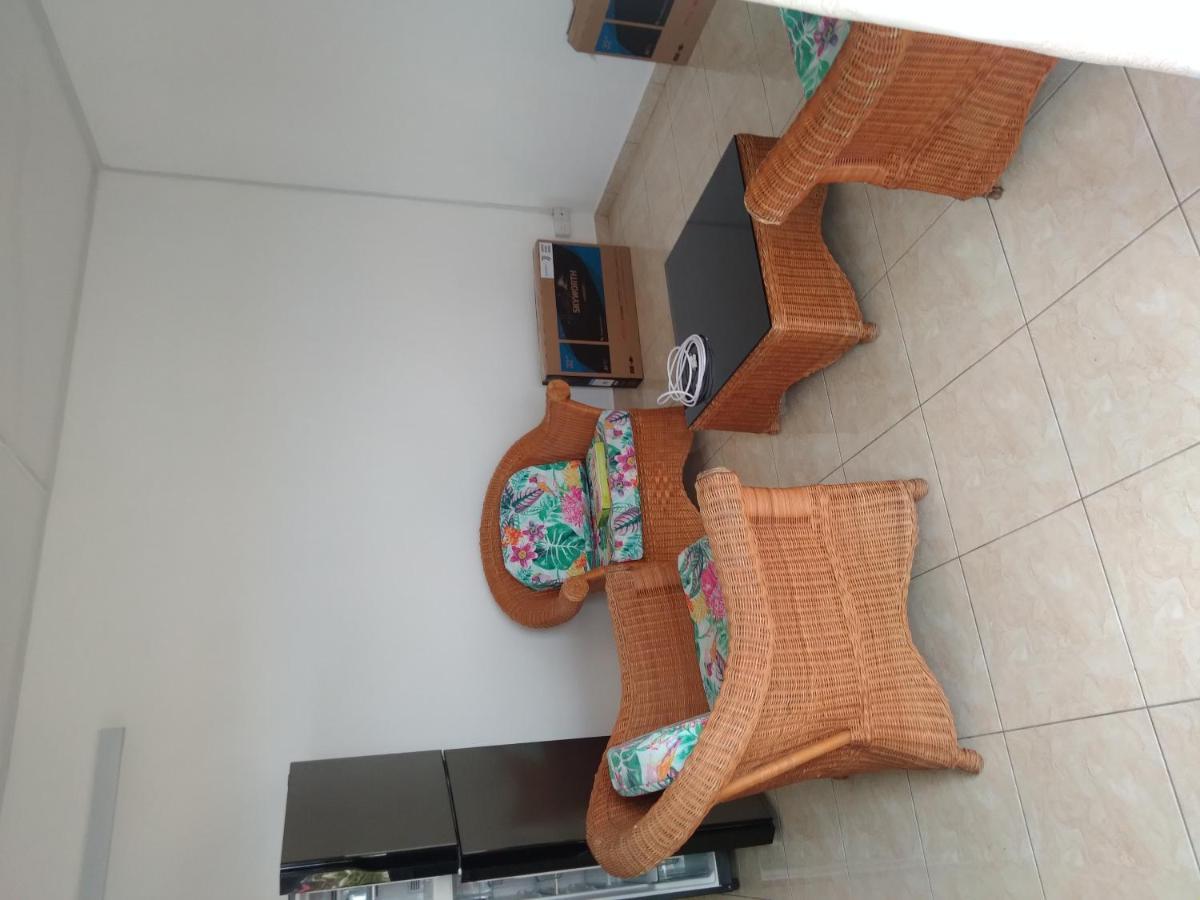 דירות גראנדה באיה Chez Bablou מראה חיצוני תמונה